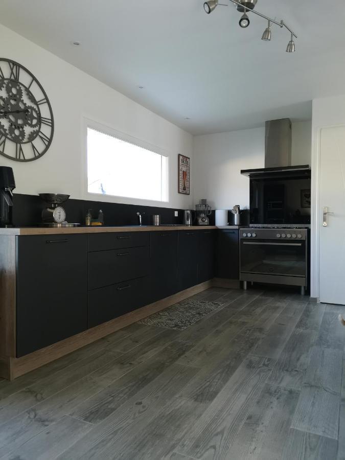 La Ferme De Pham Bed & Breakfast Belberaud Bagian luar foto