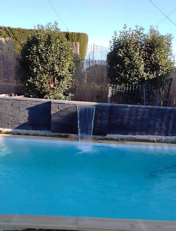 La Ferme De Pham Bed & Breakfast Belberaud Bagian luar foto